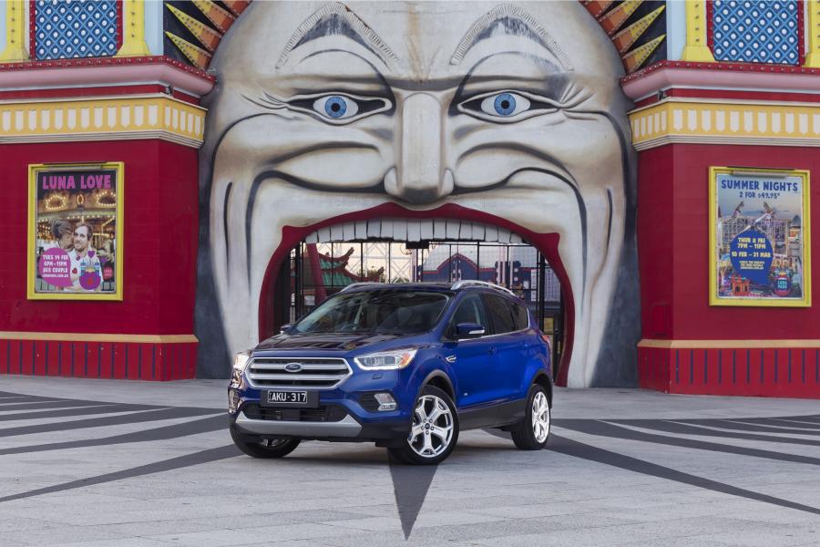  Ford Escape Titanium 2016 года  (AU) (фото 25 из 40)
